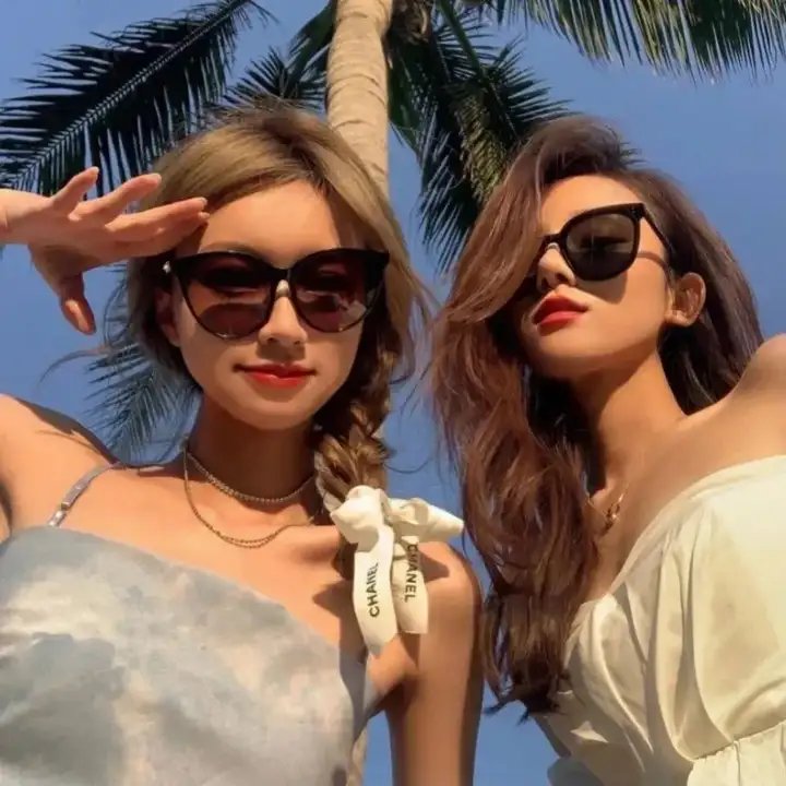 穿黄鞋的人是凶手